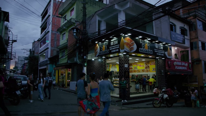 Dve tváre sveta - favela